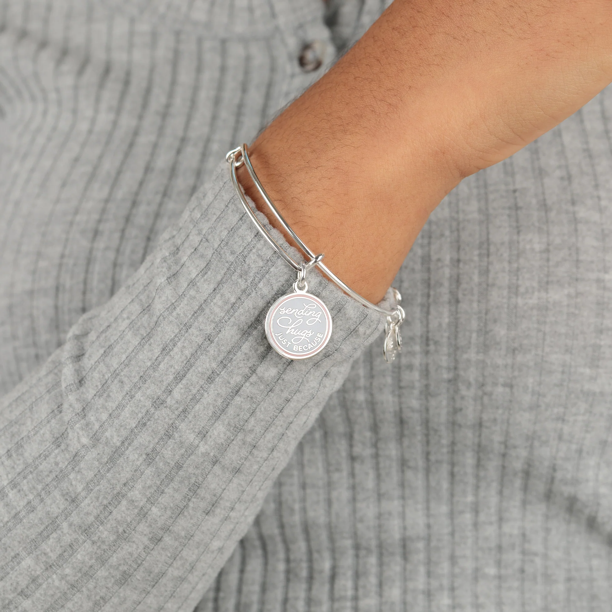 'Sending Hugs Just Because' Charm Bangle - Image 5