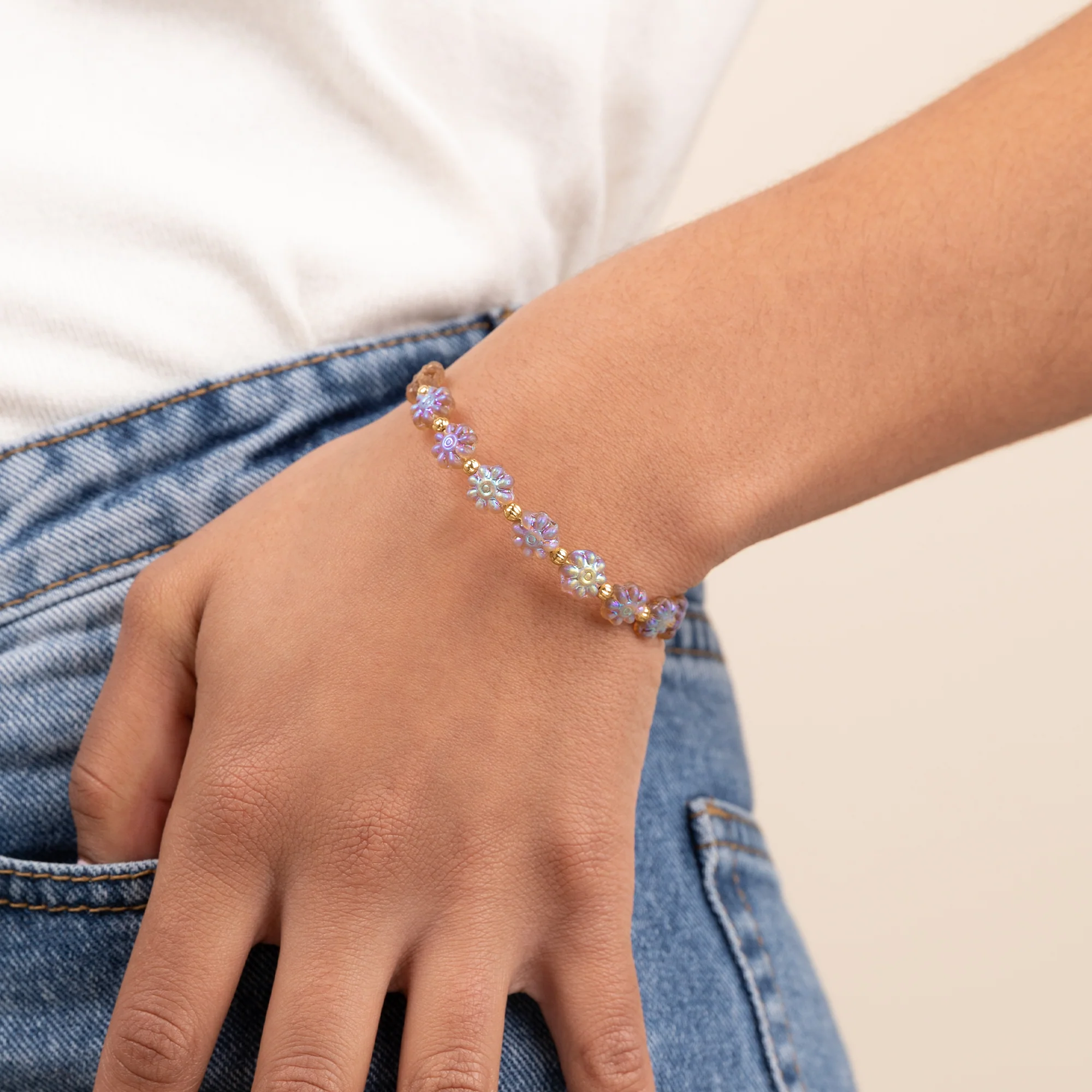 Daisy Beaded Charm Bangle, Iridescent - Image 4
