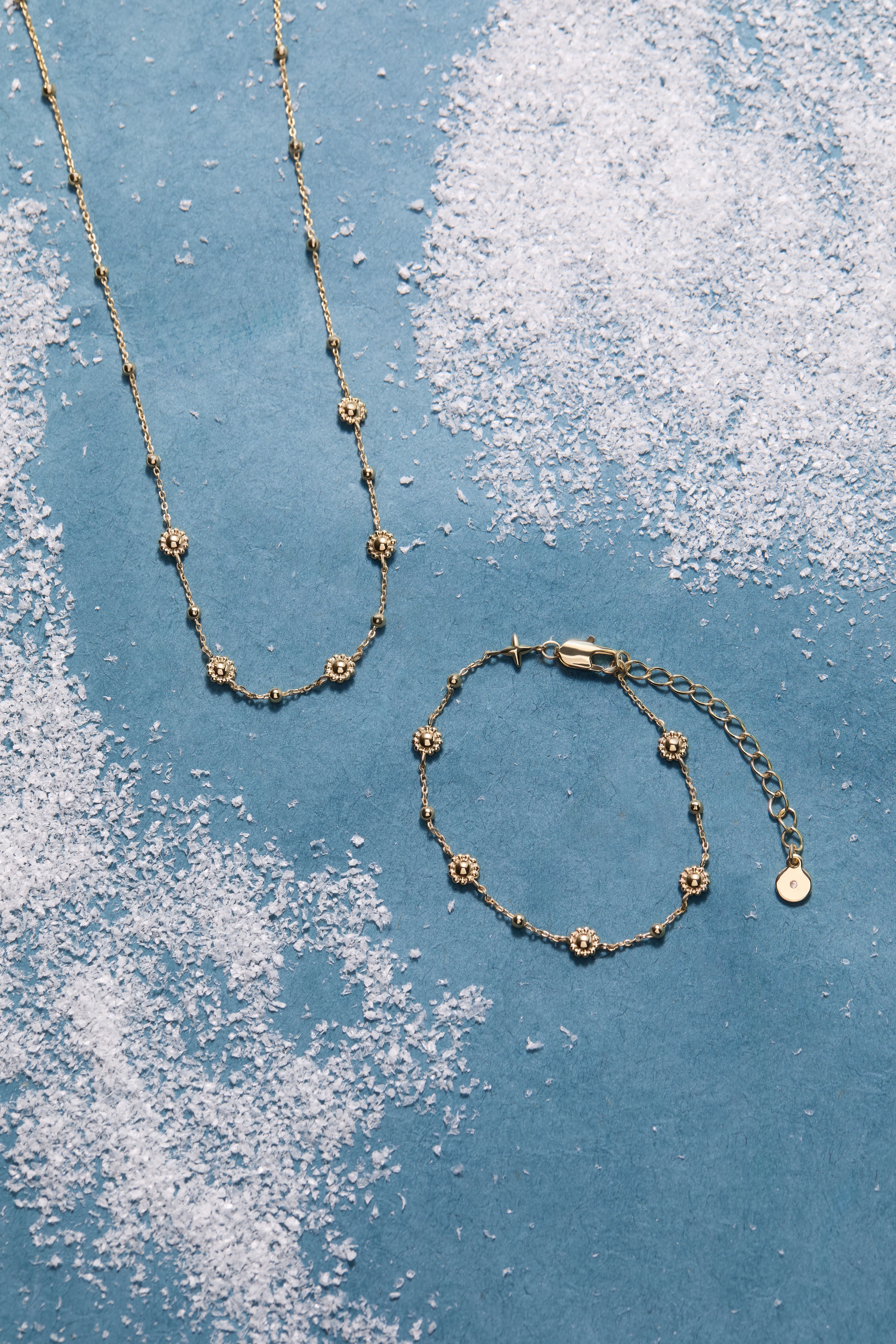 Floret Chain Bracelet - Image 6
