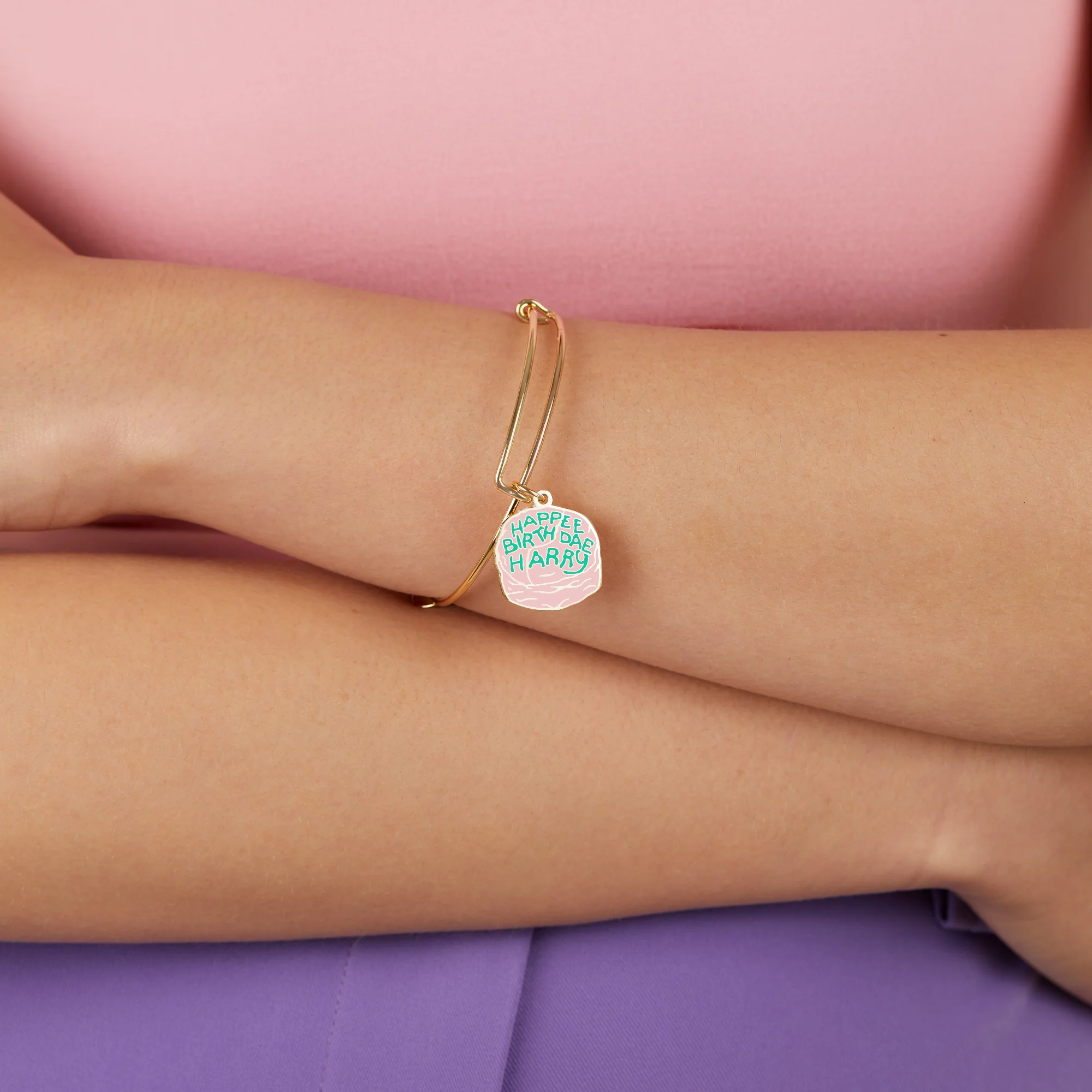 Harry Potter™, Celebrate Cake Charm Bangle - Image 4