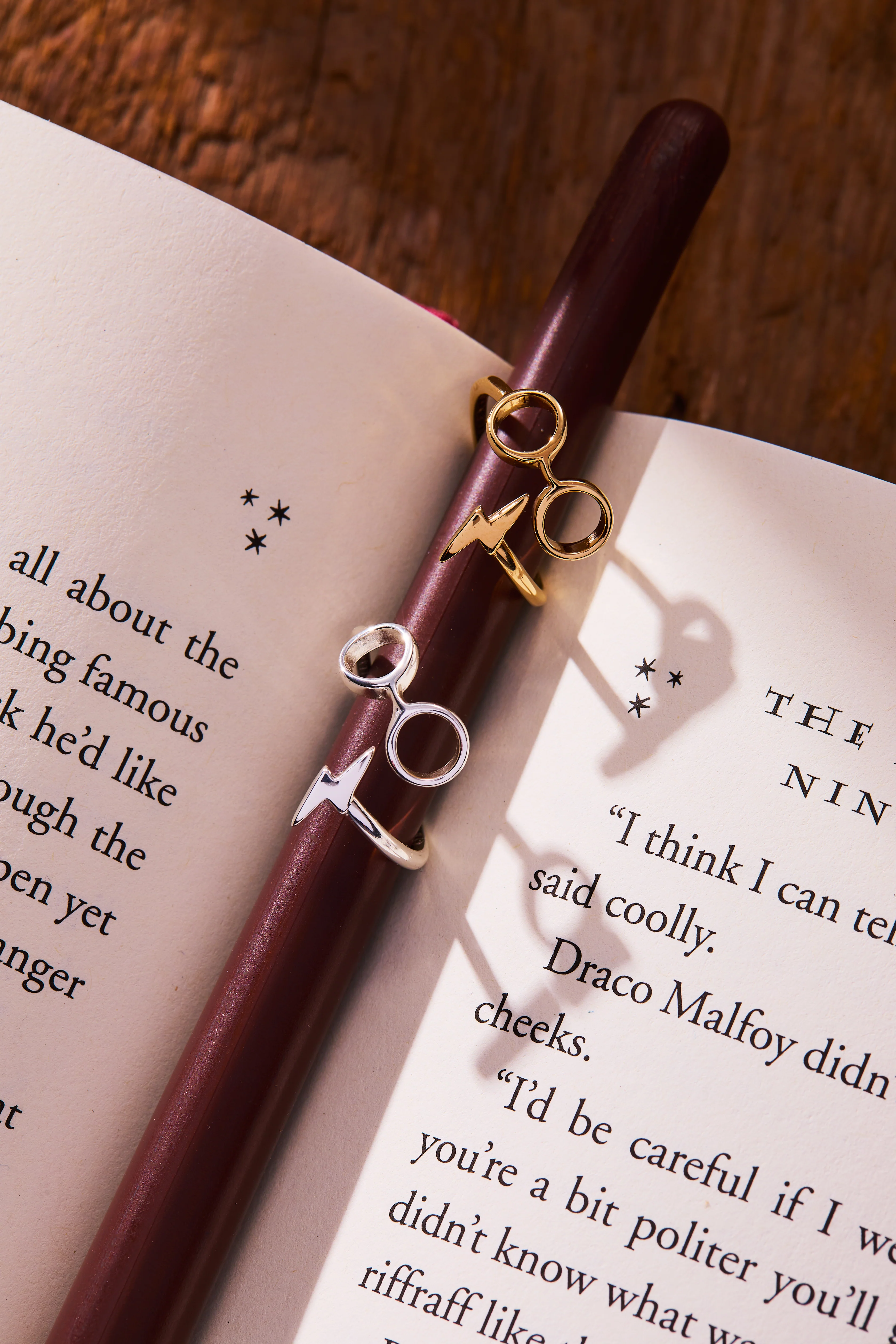 Harry Potter™ Glasses + Scar Ring Wrap - Image 9