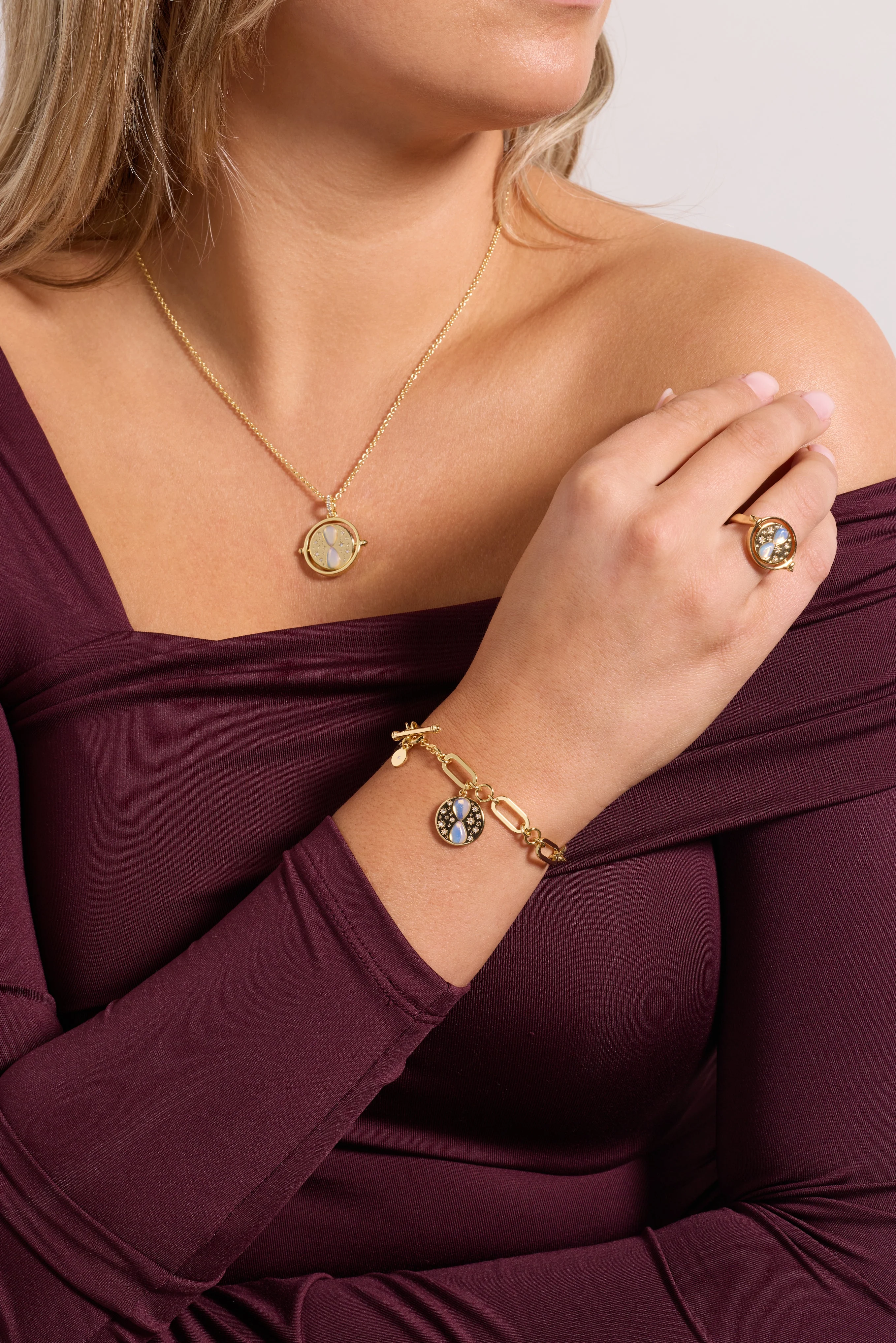 Harry Potter⢠Time Turner Flip Ring - Image 8