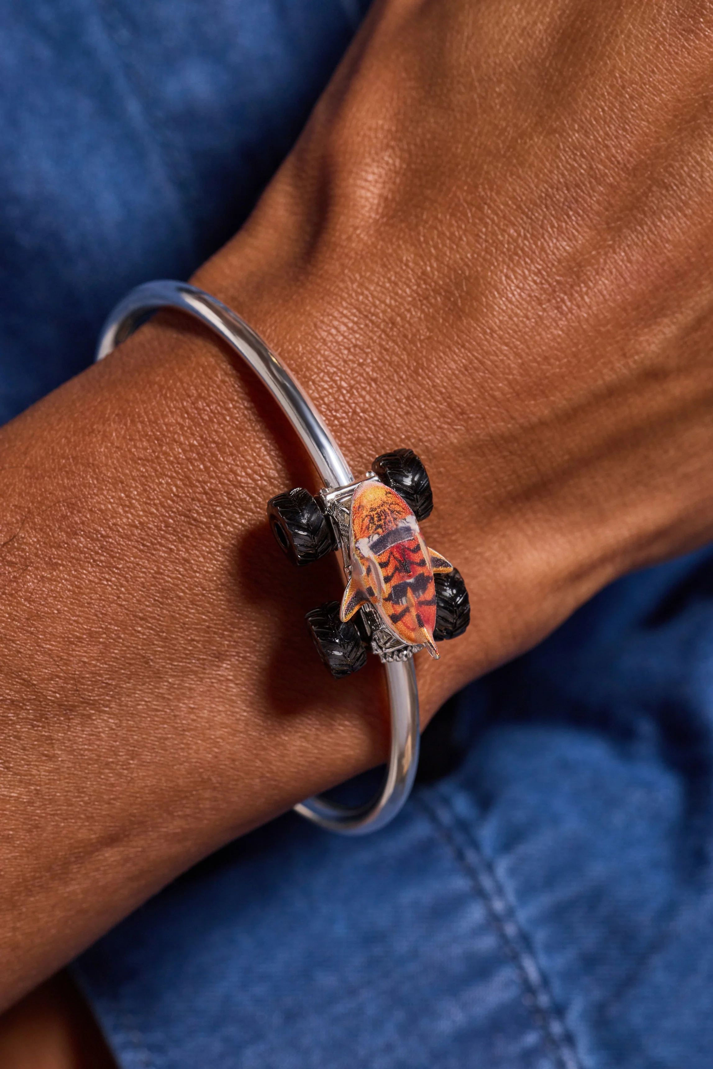 Hot Wheels™ Tiger Shark Monster Truck Moveable Cuff - Image 2