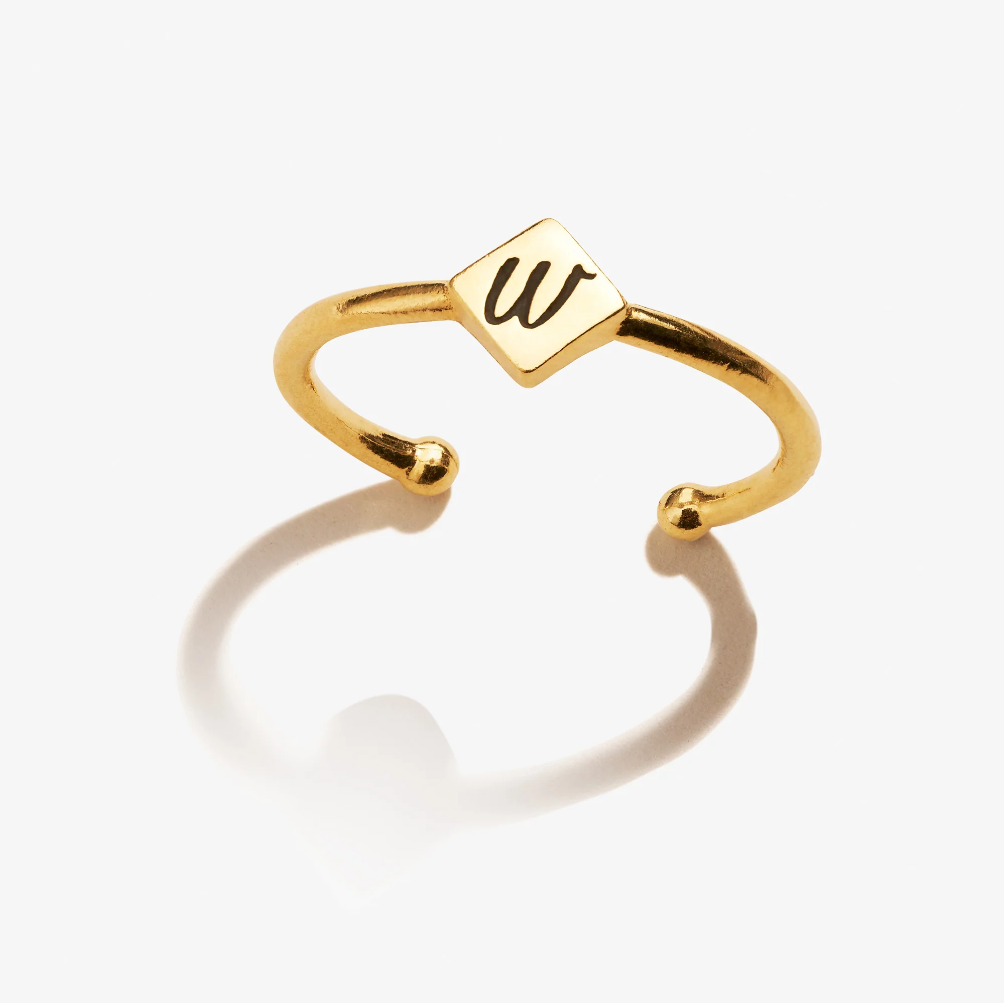 Initial W Ring - Image 2