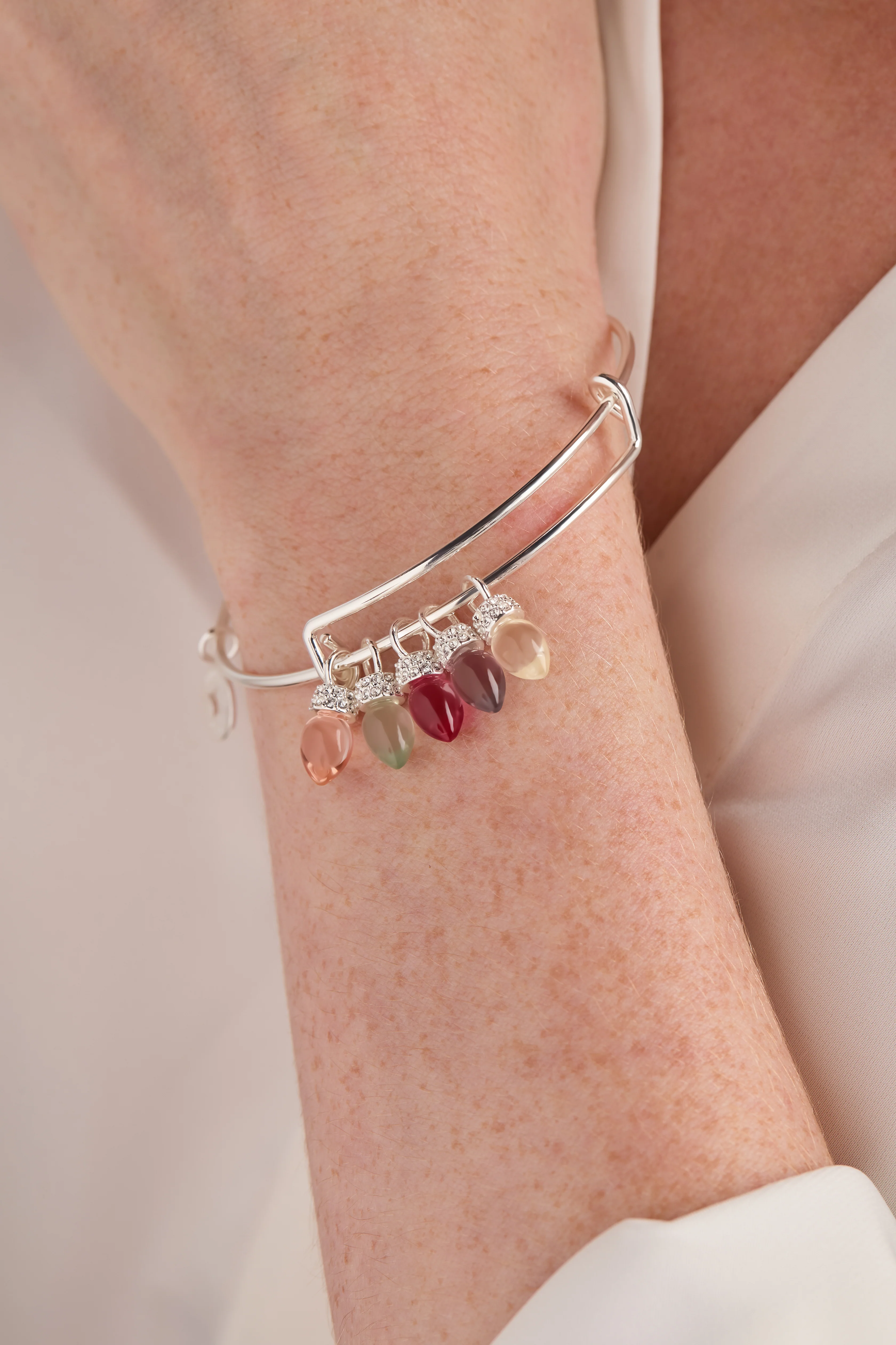 Christmas Muted Light Bulb Charm Bangle - Image 5