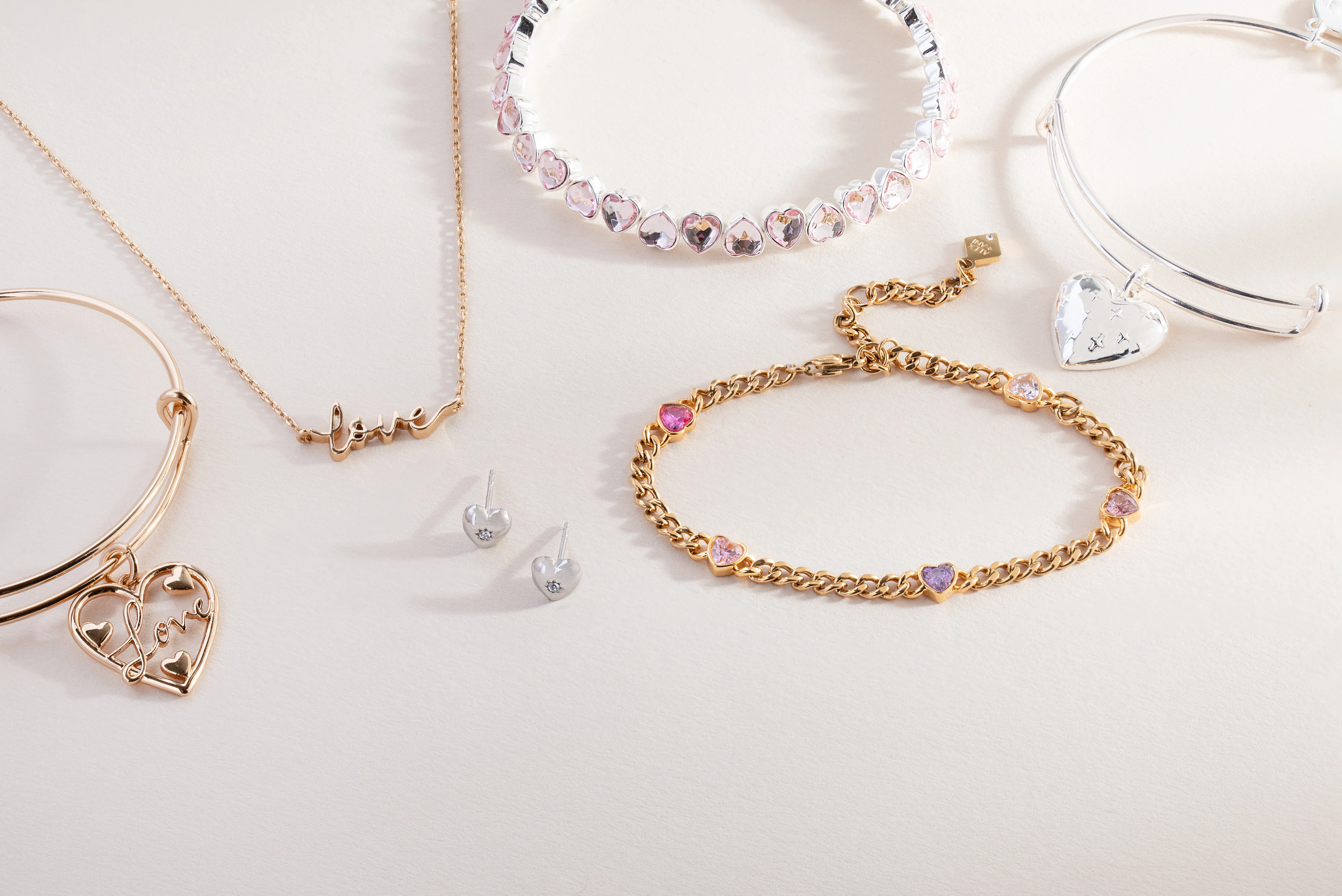 Love Script Chain Necklace - Image 4