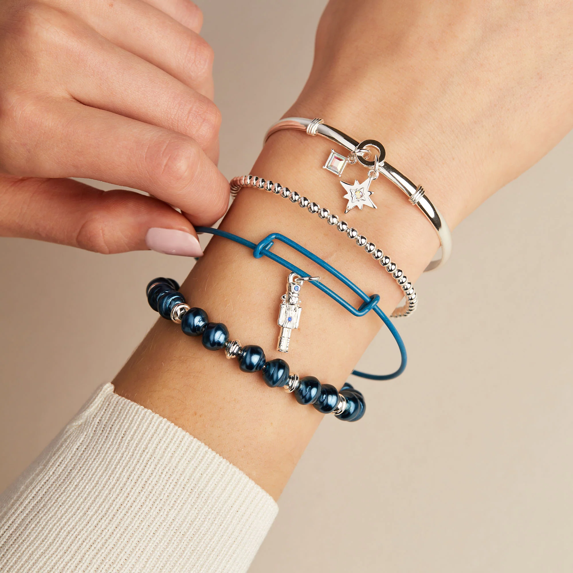 North Star + Crystal Charm Clip Bangle - Image 4