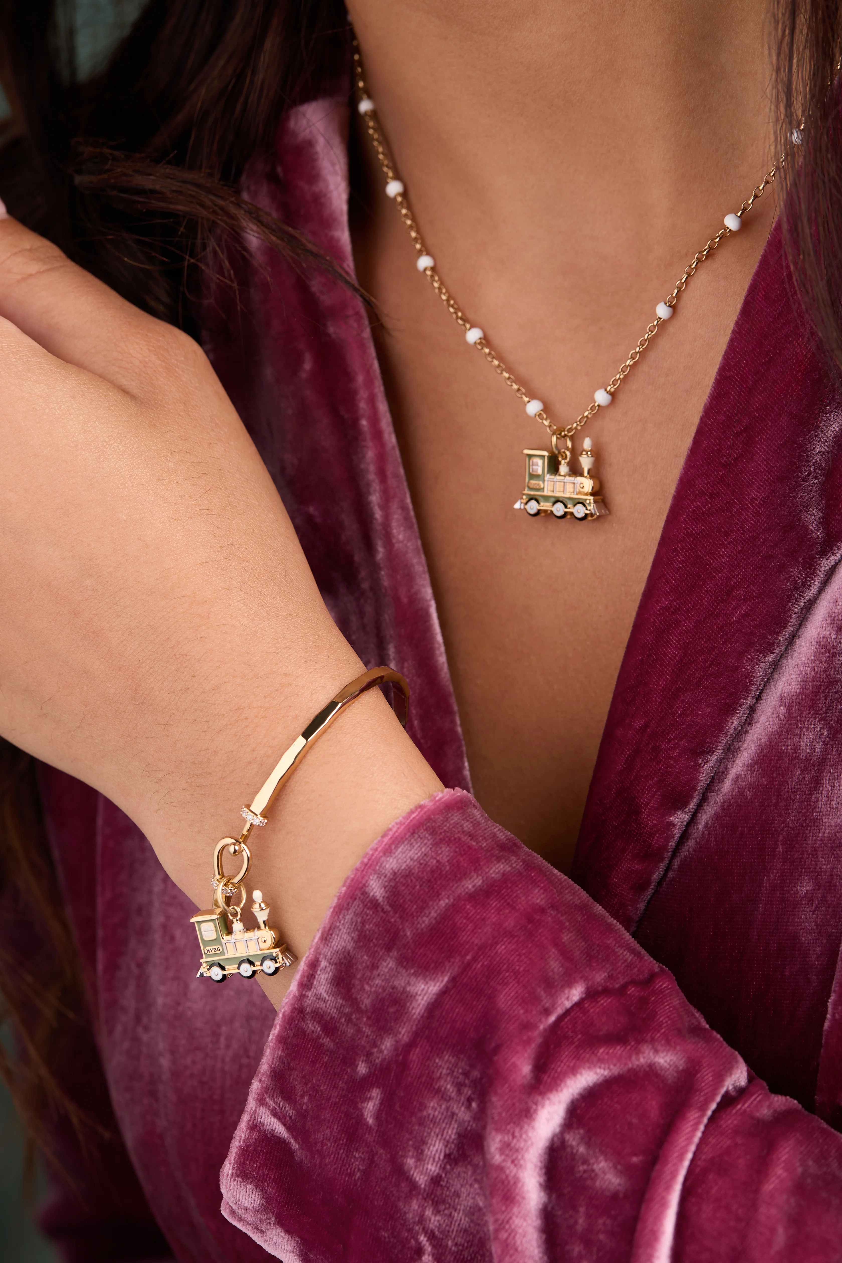 New York Botanical Garden® Holiday Train Tension Bangle - Image 3