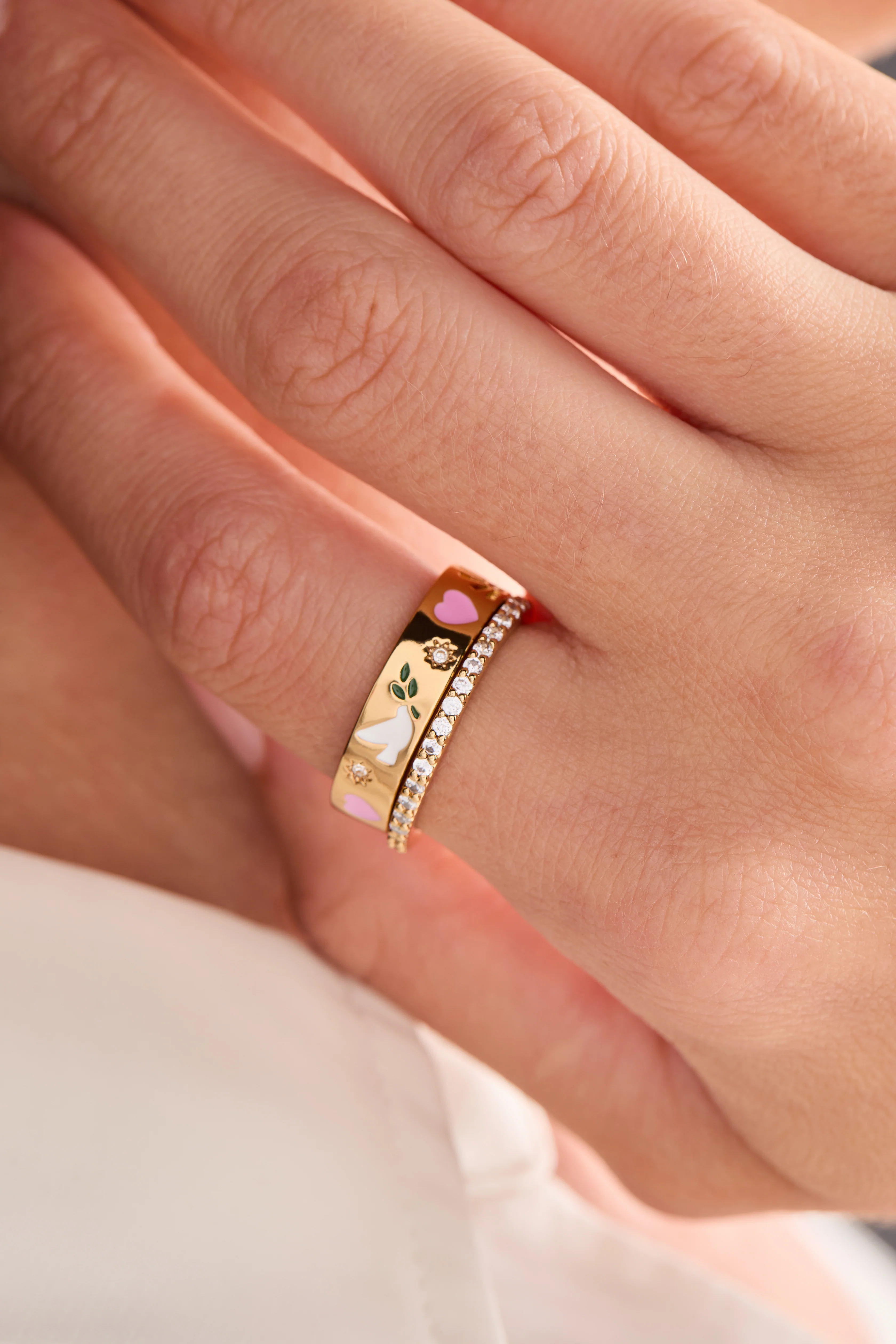 'Pray, Wait and Trust' Ring Set of 2 - Image 2