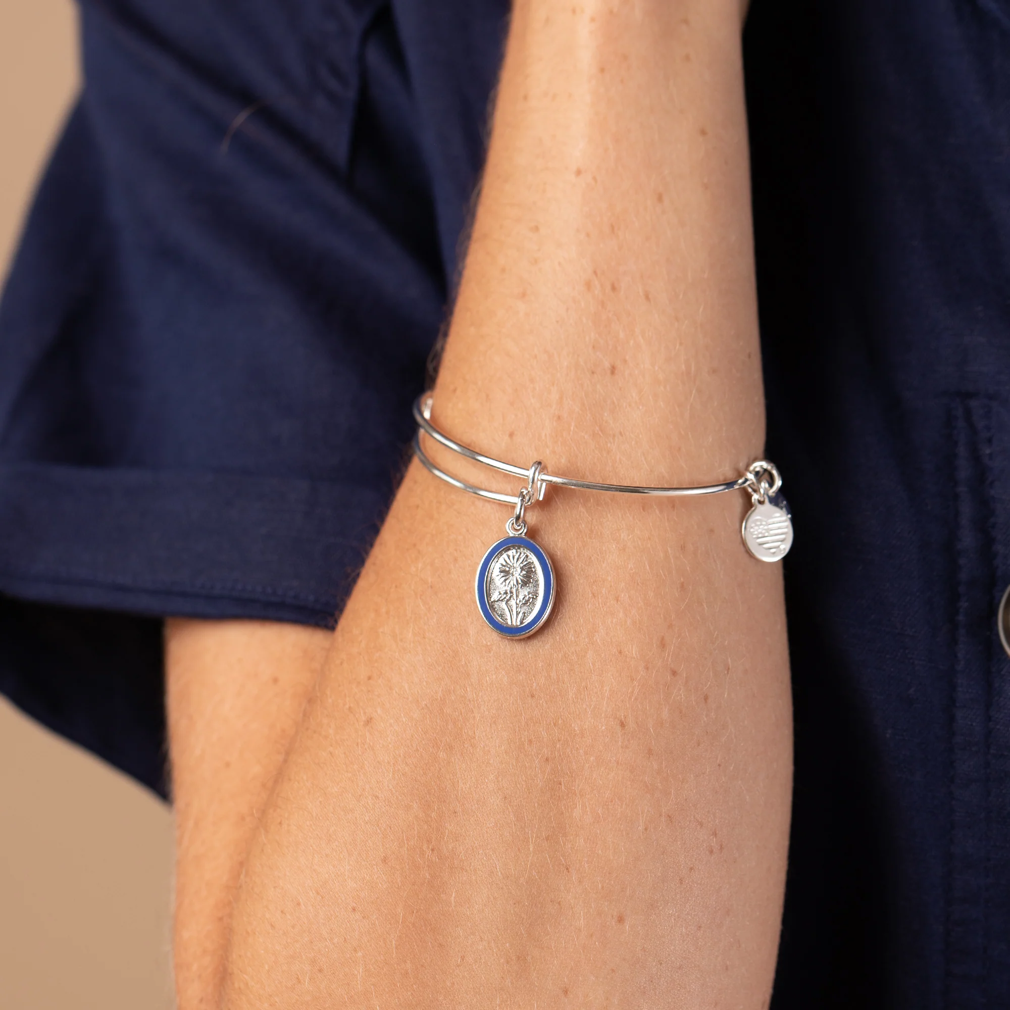 September Aster Flower Charm Bangle - Image 3