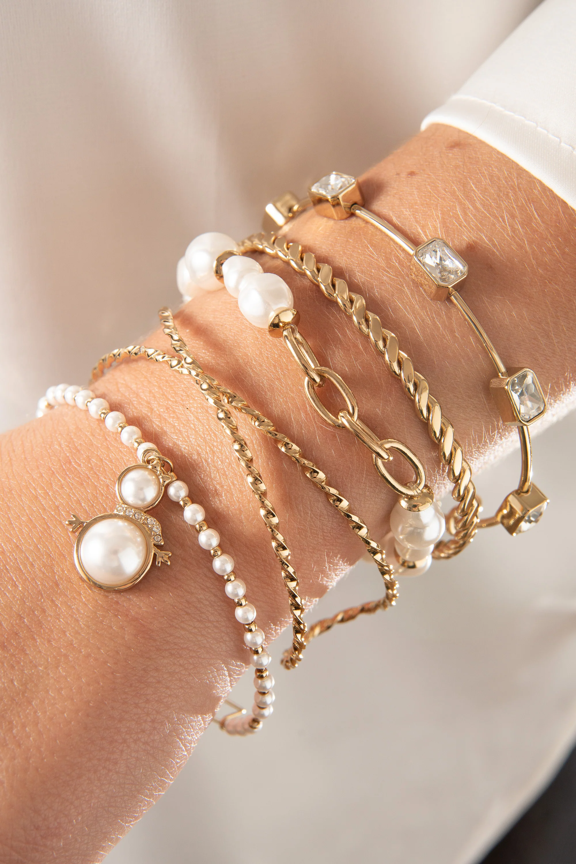 Snowwoman Beaded Bangle - Image 4