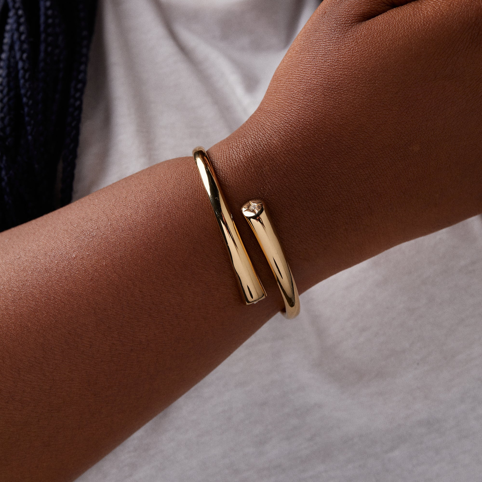 Starburst Hinge Bypass Cuff - Image 5