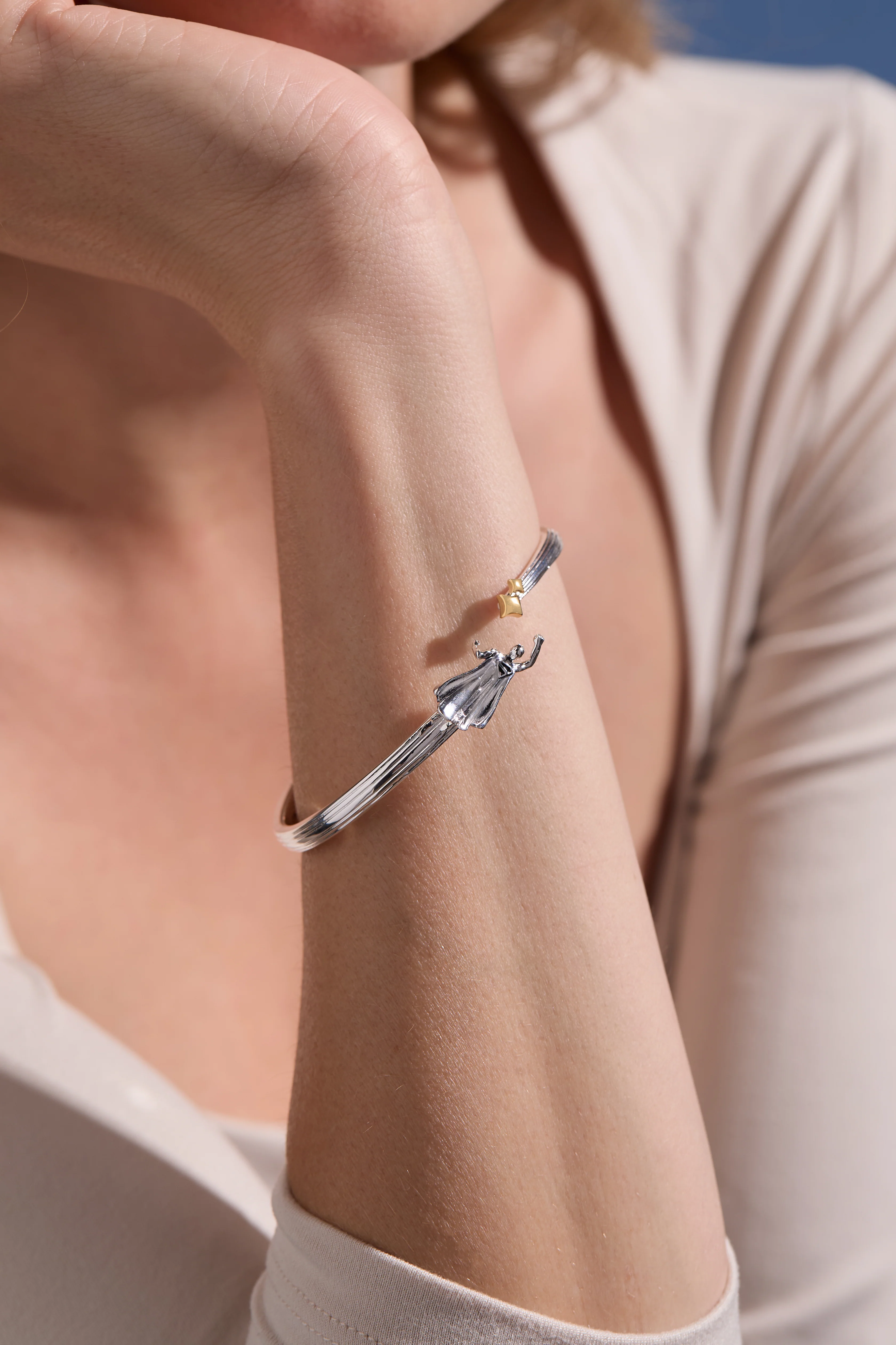 SUPERMAN™ Bypass Cuff - Image 2