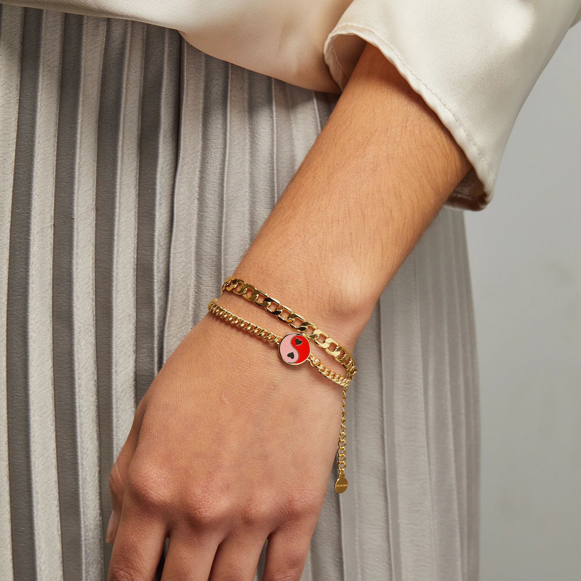 Yin Yang Heart Chain Bracelet, Adjustable - Image 3